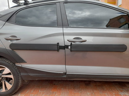 Protector Lateral para Puertas de Auto – Antigolpes y Antirayones (2 Unidades)